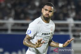 Persis Solo perpanjangan kontrak Cleylton Santos