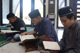 Polres Lingga gelar kegiatan khataman Al Quran di bulan Ramadhan