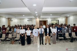 ANTARA bagikan ilmu jurnalistik kepada mahasiwa Bali