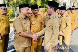 Bupati Aceh Barat minta ASN kerja profesional dan hindari lobi politik