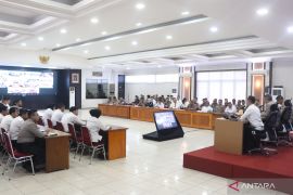 Polda Kalbar berantas penyakit masyarakat dengan Operasi Pekat Kapuas 2025