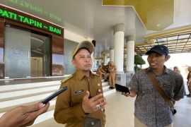 Hari pertama kerja, Bupati Tapin apel bersama seluruh ASN dan PTT