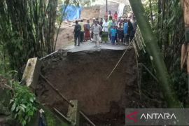 BPBD Cianjur memastikan puluhan KK korban banjir sudah kembali ke rumah