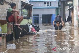 BPBD: Ketinggian banjir di Jaksel capai 230 sentimeter
