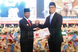 Jabatan Gubernur Papua Selatan diserahterimakan ke Apolo Safanfo