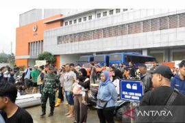 Akses Pondok Gede Permai Terputus, Banjir Capai 3 Meter di Jatiasih Kota Bekasi