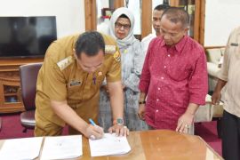 Pemkot Pariaman hibahkan Rp750 juta pada 2025 untuk KONI