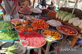 Harga cabai di Ambon naik hingga Rp100.000 per kilogram pada hari keempat Ramadhan