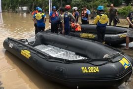 Menteri PU menegaskan komitmen penanganan bencana banjir di Bekasi