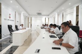 Walikota Makassar dan OPD bahas percepatan program kerja