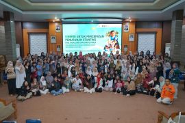 Perangi stunting, ratusan kader dibekali ilmu ciptakan generasi sehat