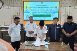 Solok Selatan gelar konsultasi publik rancangan awal RPJMD