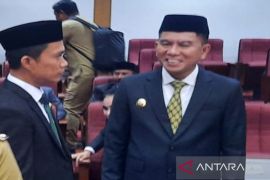 Bupati Konawe Selatan perkenalkan progrma "SETARA" di hadapan DPRD