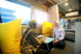 Pemkot Bandung meluncurkan mobil layanan konseling untuk cegah kekerasan
