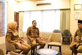 Bupati-Wabup Lumajang gunakan TTE untuk percepat layanan publik