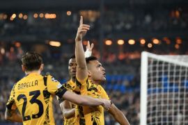 Inter Milan menang meyakinkan 2-0 di kandang Feyenoord