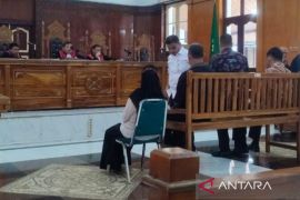 Lima terdakwa kasus dugaan suap seleksi PPPK langkat diadili di Pengadilan Tipikor Medan