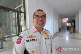 Pedagang dan juru parkir di Taman Selong Lombok Timur ditertibkan