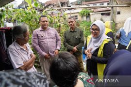 Anggota DPRD Kota Bogor salurkan bantuan bagi korban bencana alam
