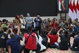 Gubernur Kalbar keluarkan diskresi untuk gaji guru honorer SMA