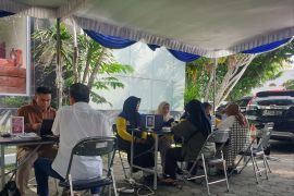 Kantor Pajak Palembang buka layanan lapor pajak di tenda