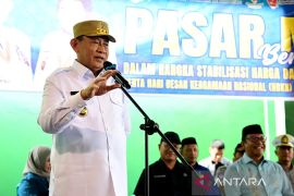 Pasar murah Pemprov Gorontalo dibanjiri ribuan warga