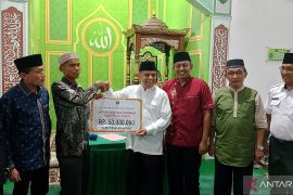 Tim Safari Ramadan Sumbar kunjungi Masjid Al-Hanif Kodim 0304 Agam