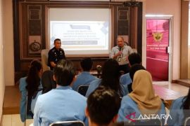 Mahasiswa UBB Dapat Edukasi Bisnis Internasional Dari Bea Cukai Pangkalpinang