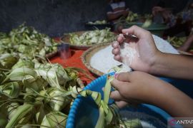 Pemprov Gorontalo bahas persiapan agenda budaya Festival Ketupat