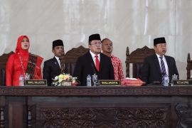 Sertijab kepala daerah Pematangsiantar, Wesly-Herlina nyatakan siap bekerja sepenuh hati