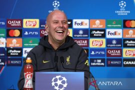 Pelatih Liverpool jelaskan alasan tidak masukkan Isak