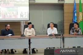 Aceh Barat jajaki pengembangan produksi minyak atsiri dengan USK Aceh