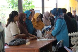 Pemkot Kediri gelar operasi pasar murni guna jaga stabilitas harga pangan