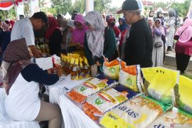 Gerakan pangan murah di Madiun