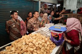 Gubernur Jateng dorong  revitalisasi Pasar Boja Kendal