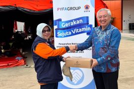 Pyridam Farma salurkan bantuan vitamin melalui BNPB untuk korban banjir