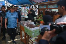 PKL Garut yang melanggar perda agar tertib, sebelum disanksi
