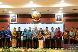 Bupati Batola minta BPK Kalsel kawal pengelolaan keuangan