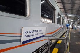 Daop 9 Jember operasikan KA Mutiara Timur Tambahan jelang Lebaran