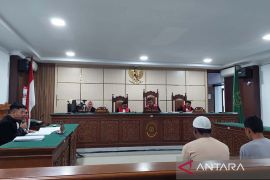 Jaksa tuntut dua terdakwa korupsi dana desa lima tahun penjara