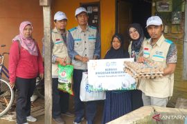 YBM PLN Kalselteng serahkan bingkisan Ramadhan