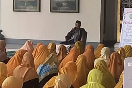 Ketua BPP Masjid Al-Akbar Surabaya ungkap lima kiat raih barokah