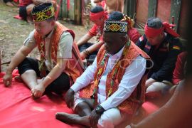 Menham hadiri HUT Keramat Patih Patinggi di Kalbar