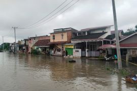 Hujan semalaman, Kota Palembang dikepung banjir