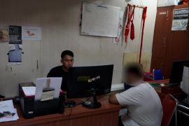 Polisi menangkap pengedar 32 paket sabu-sabu di Kota Cirebon