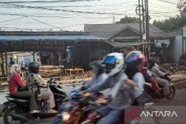 Pemkot Serang benahi kabel semrawut untuk penataan ibu kota