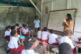 Anak-anak Papua Tengah siap terima Makan Bergizi Gratis