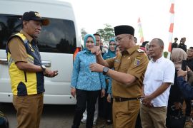 Mirza lakukan groundbreaking ruas jalan di Lampung Utara