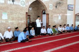 Wabup Adlin Tambunan ajak remaja makmurkan Masjid