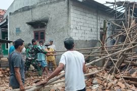 TNI bersama Baznas bangun 10 RTLH di Kabupaten Serang